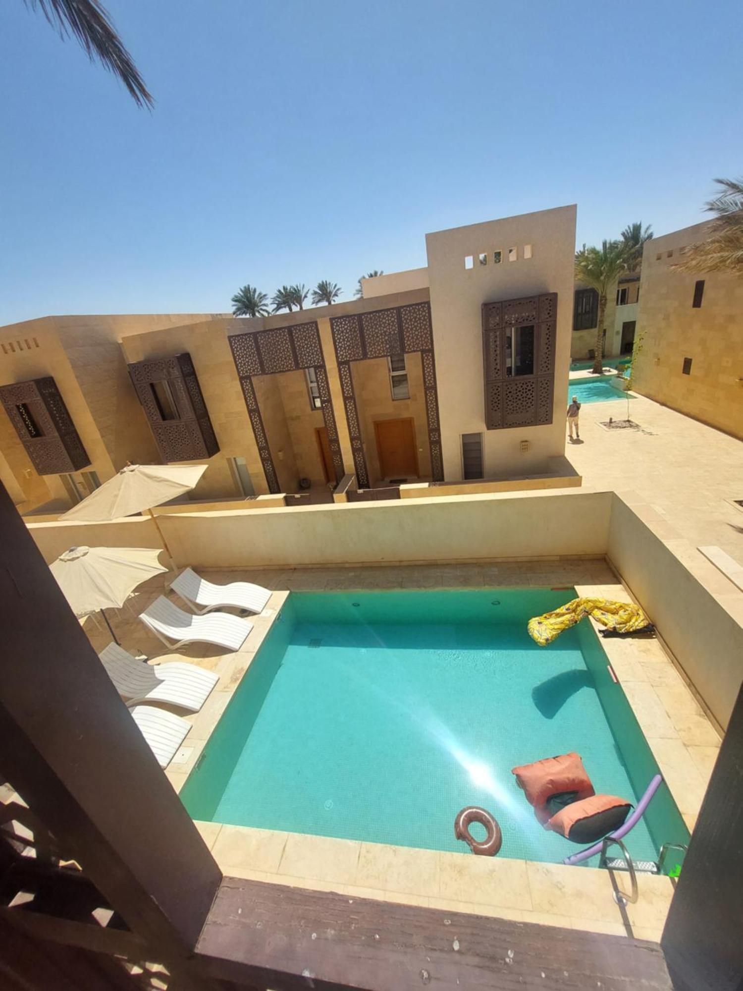 Nayah Stays, Amazing Villa With Private Pool & 5 Master Suites Gurdaka Kültér fotó